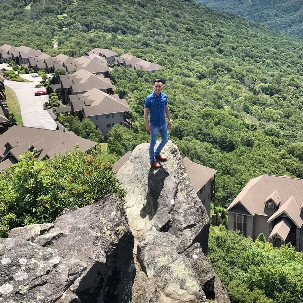 Meet your Posher, Jorge